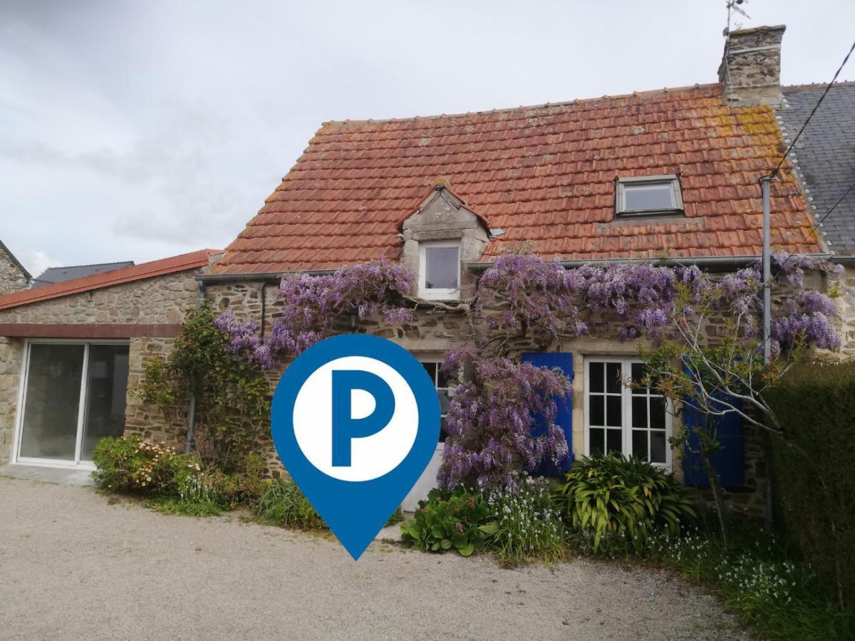 Maison Normande Proche De La Mer Et Des Lieux Touristiques Quettehou Exterior foto